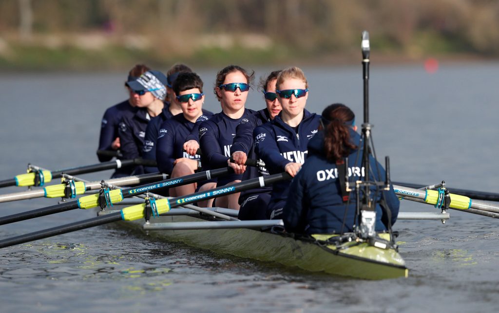 Row row row your boat AdsHotel